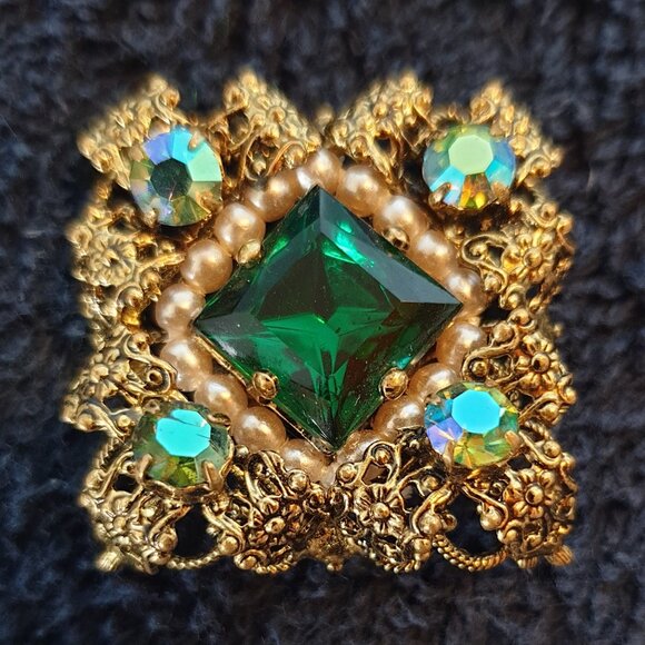 🌟 Fabulous Vintage Germany Brooch – Emerald Green Glass, AB Crystals & Pearls - Picture 6 of 11